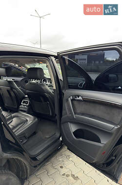 Внедорожник / Кроссовер Audi Q7 2014 в 