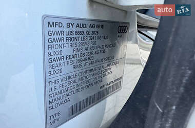 Внедорожник / Кроссовер Audi Q7 2018 в 