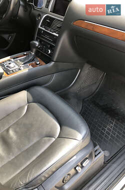 Внедорожник / Кроссовер Audi Q7 2014 в 