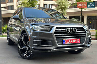 Внедорожник / Кроссовер Audi Q7 2019 в 