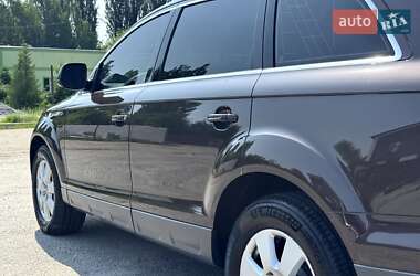 Позашляховик / Кросовер Audi Q7 2014 в 