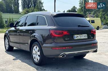 Позашляховик / Кросовер Audi Q7 2014 в 