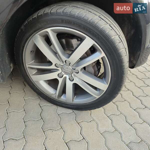 Внедорожник / Кроссовер Audi Q7 2007 в Жовкве