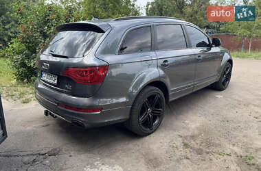 Внедорожник / Кроссовер Audi Q7 2015 в 