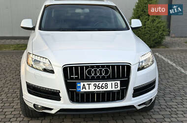 Позашляховик / Кросовер Audi Q7 2010 в 