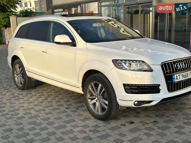 Позашляховик / Кросовер Audi Q7 2010 в Івано-Франківську