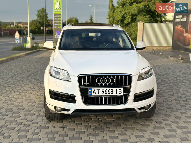 Позашляховик / Кросовер Audi Q7 2010 в Івано-Франківську