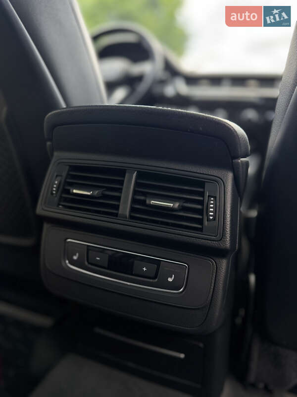 Позашляховик / Кросовер Audi Q7 2016 в Рівному