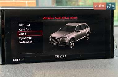 Внедорожник / Кроссовер Audi Q7 2018 в 