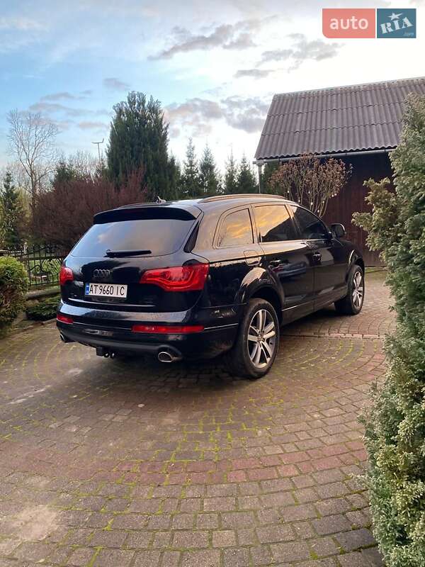Позашляховик / Кросовер Audi Q7 2013 в Івано-Франківську