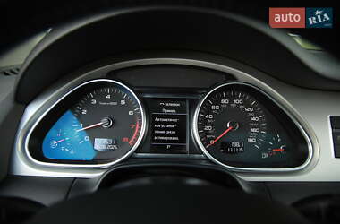 Внедорожник / Кроссовер Audi Q7 2015 в 