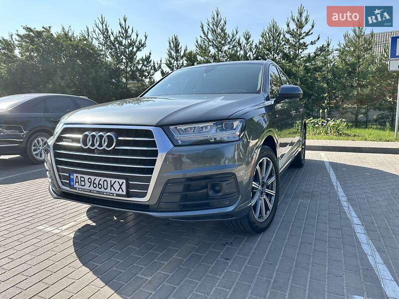 Позашляховик / Кросовер Audi Q7 2017 в Вінниці