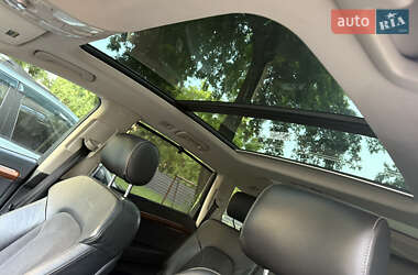 Внедорожник / Кроссовер Audi Q7 2012 в 