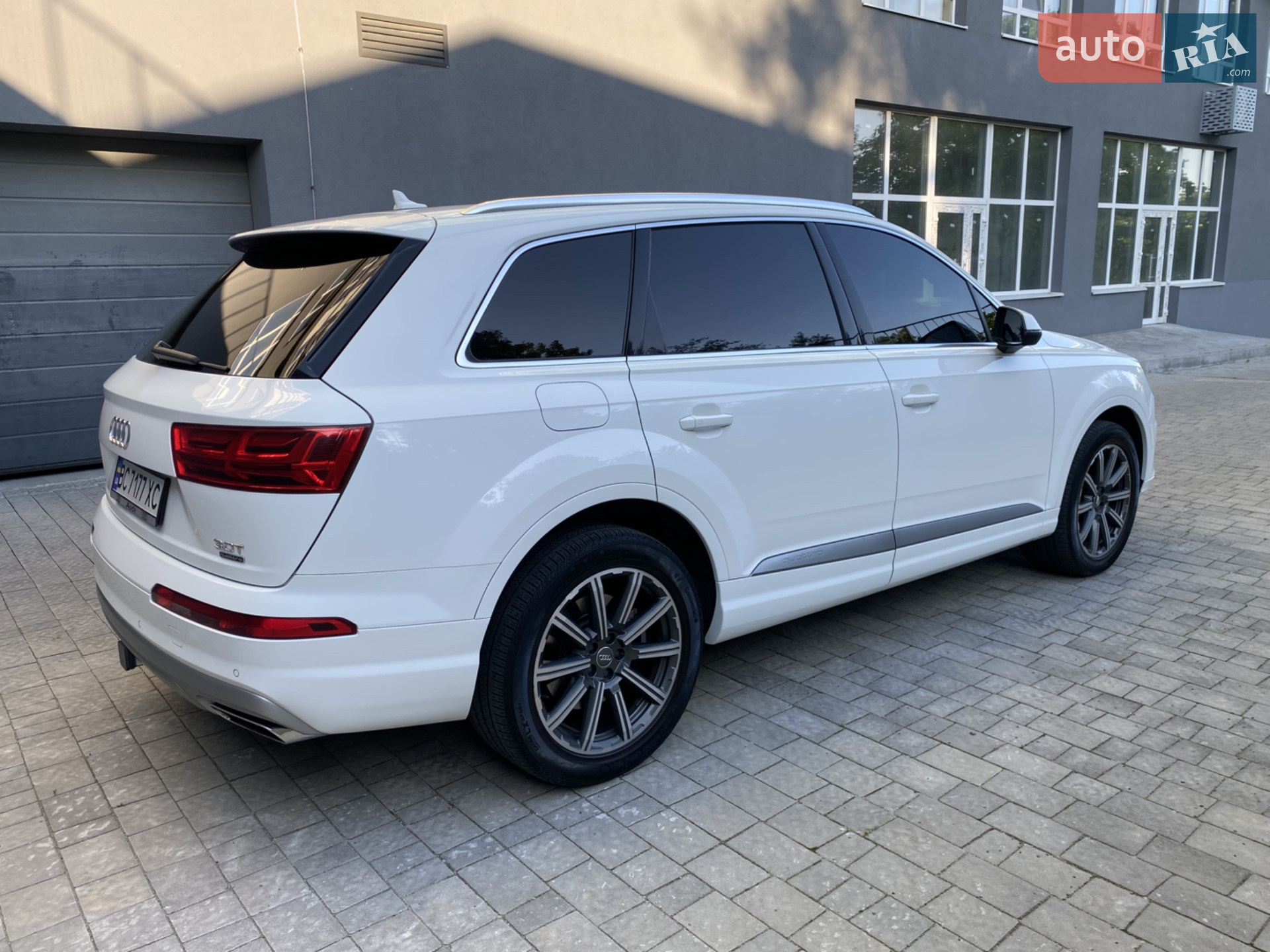 2016 Audi Q7 - мініатюра 10