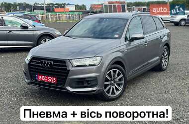 Внедорожник / Кроссовер Audi Q7 2016 в Луцке