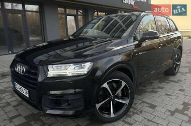 Внедорожник / Кроссовер Audi Q7 2018 в 