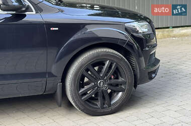 Внедорожник / Кроссовер Audi Q7 2010 в 