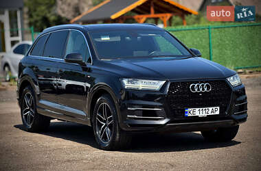 Позашляховик / Кросовер Audi Q7 2016 в Дніпрі