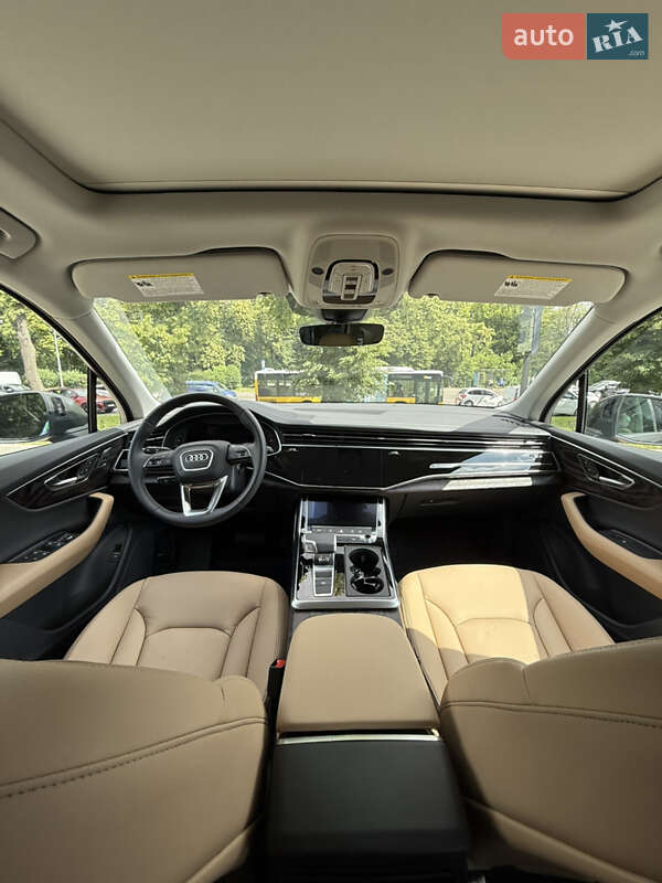 Внедорожник / Кроссовер Audi Q7 2024 в Львове