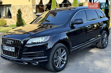 Внедорожник / Кроссовер Audi Q7 2015 в 
