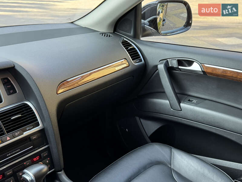 Внедорожник / Кроссовер Audi Q7 2015 в Тернополе фото 37 Внедорожник / Кроссовер Audi Q7 2015 в Тернополе