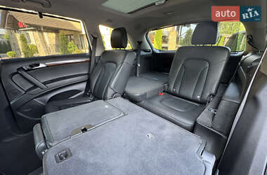 Внедорожник / Кроссовер Audi Q7 2015 в 