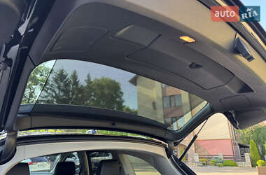 Внедорожник / Кроссовер Audi Q7 2015 в 