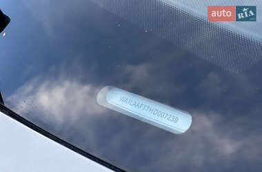 Внедорожник / Кроссовер Audi Q7 2016 в 