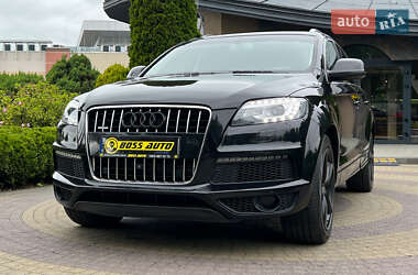 Внедорожник / Кроссовер Audi Q7 2012 в 
