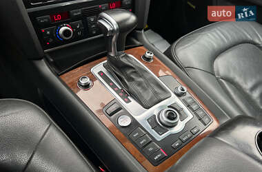 Внедорожник / Кроссовер Audi Q7 2012 в 