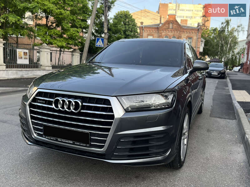 Внедорожник / Кроссовер Audi Q7 2016 в Виннице