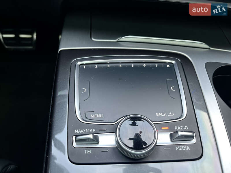 Внедорожник / Кроссовер Audi Q7 2016 в Виннице