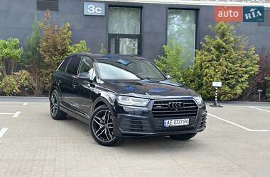 Внедорожник / Кроссовер Audi Q7 2017 в Киеве