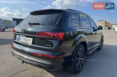Внедорожник / Кроссовер Audi Q7 2023 в 