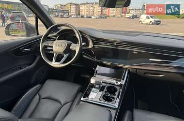 Внедорожник / Кроссовер Audi Q7 2023 в 