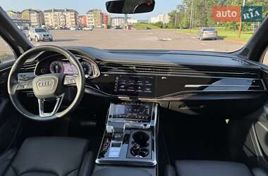 Внедорожник / Кроссовер Audi Q7 2023 в 