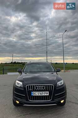 Внедорожник / Кроссовер Audi Q7 2012 в 