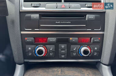 Внедорожник / Кроссовер Audi Q7 2011 в 