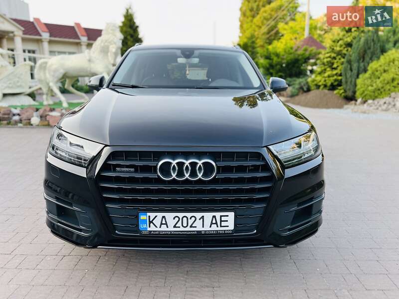 Позашляховик / Кросовер Audi Q7 2015 в Хмельницькому
