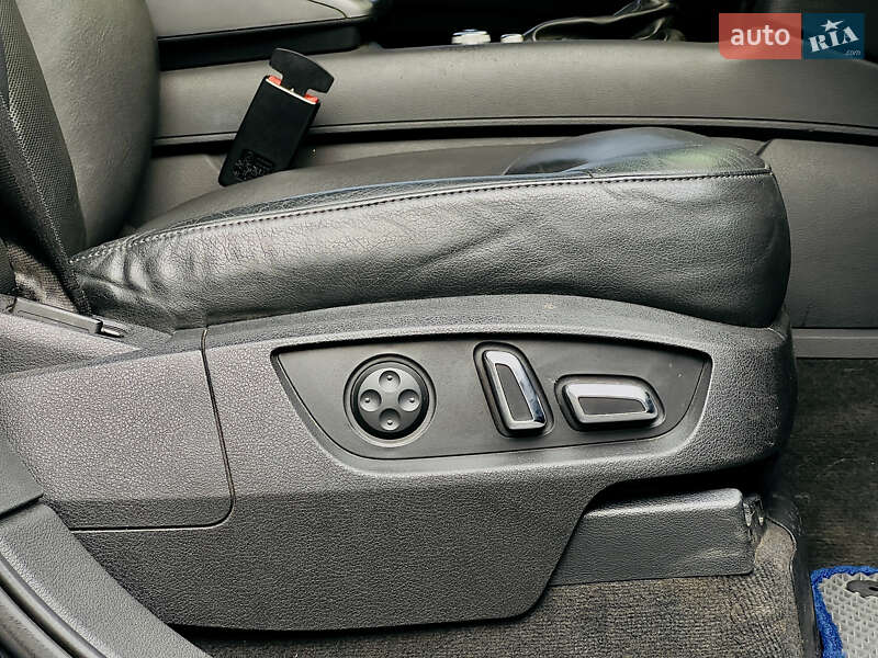 Позашляховик / Кросовер Audi Q7 2010 в Миколаєві