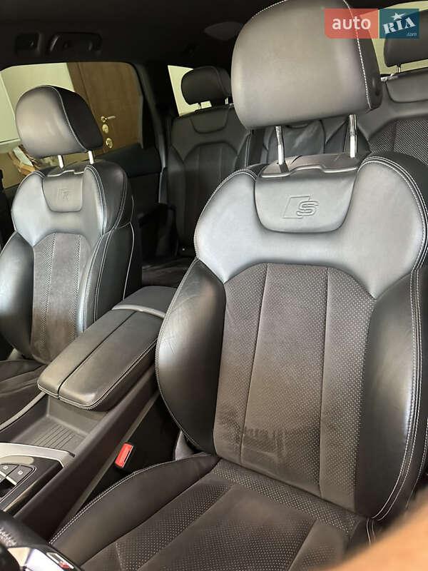 Позашляховик / Кросовер Audi Q7 2016 в Одесі фото 12 Позашляховик / Кросовер Audi Q7 2016 в Одесі