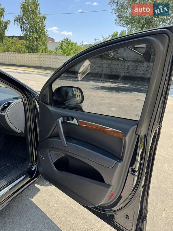 Внедорожник / Кроссовер Audi Q7 2013 в Киеве фото 24 Внедорожник / Кроссовер Audi Q7 2013 в Киеве