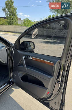 Внедорожник / Кроссовер Audi Q7 2013 в 