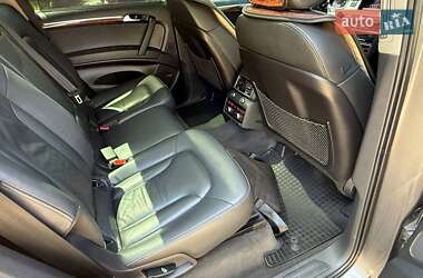 Внедорожник / Кроссовер Audi Q7 2012 в 