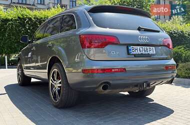 Внедорожник / Кроссовер Audi Q7 2012 в 