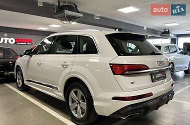 Внедорожник / Кроссовер Audi Q7 2025 в 