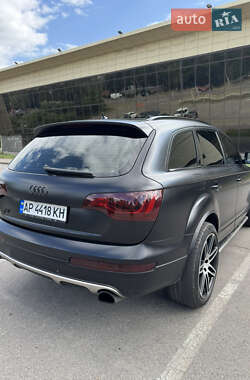 Внедорожник / Кроссовер Audi Q7 2012 в 