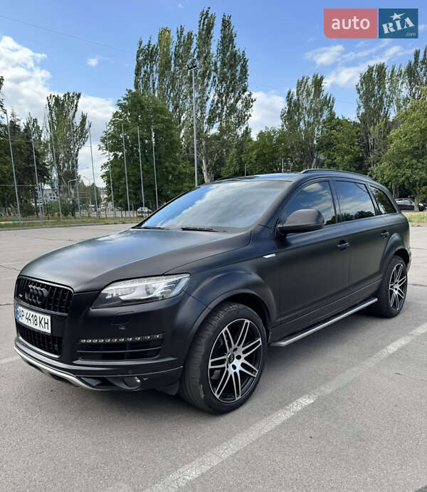 Внедорожник / Кроссовер Audi Q7 2012 в Запорожье