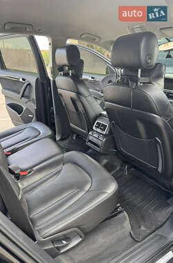 Внедорожник / Кроссовер Audi Q7 2012 в 