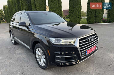 Внедорожник / Кроссовер Audi Q7 2019 в 